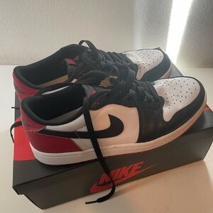 Jordan 1 Low Black Toe